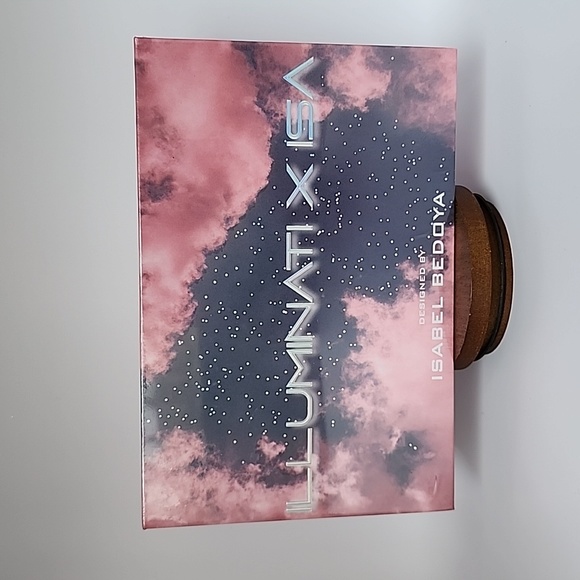 isabel bedoya Other - Illuminati X Isa Glam Palette
